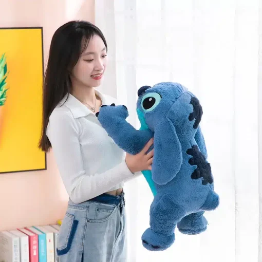 Coussin Peluche Stitch