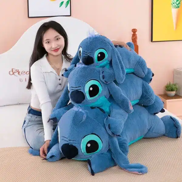 Coussin Peluche Lilo & Stitch 2 En 1 – 25 Cm – Transformable (peluche / Coussin) – Doux Et Câlin – Cadeau Enfant