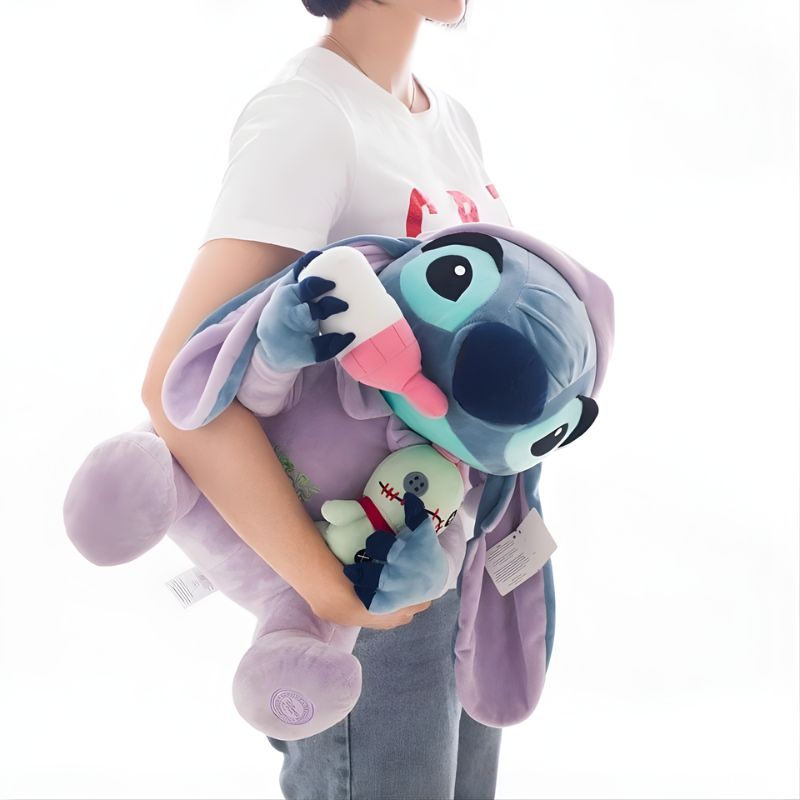 Peluche bébé Stitch 4 Peluche bébé Stitch 35cm porté