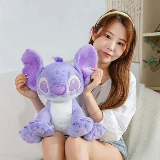 Peluche Stitch Violet