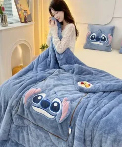 Stitch Set Coussin et Plaid