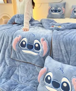 Stitch Set Coussin et Plaid