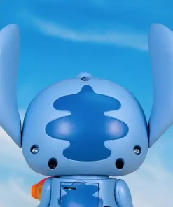 Figurine Stitch Action