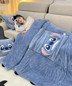Stitch Set Coussin et Plaid