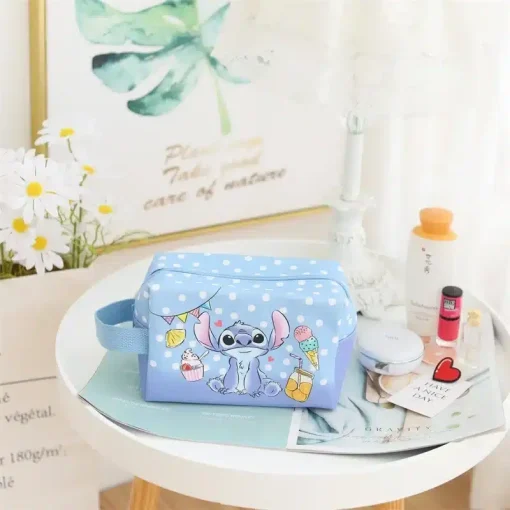 Trousse de Toilette Stitch