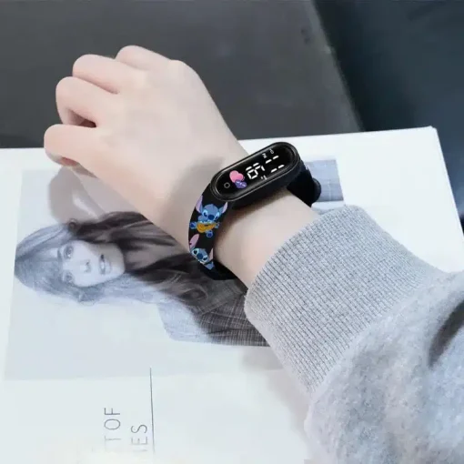 Montre Led Stitch