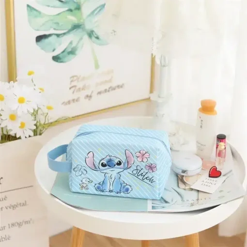 Trousse de Toilette Stitch
