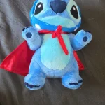 Peluche Stitch Super Héros photo review