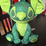Peluche Stitch Crashes Peter Pan photo review