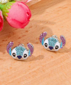 boucles d'oreilles stitch strass