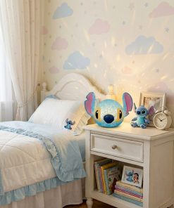 Lampe Veilleuse Stitch dans une chambre